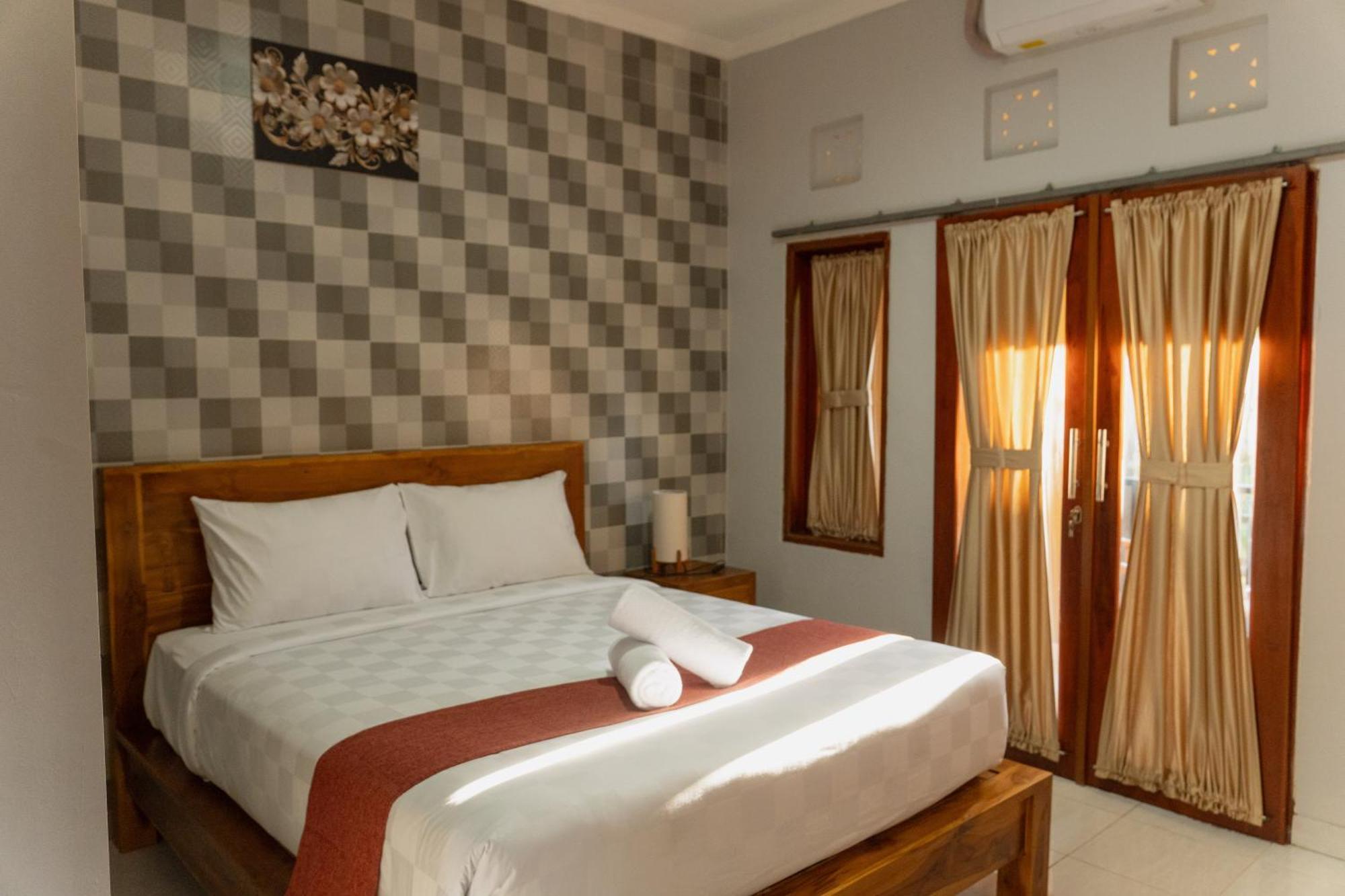 Apartamento Dara House Kuta Lombok Exterior foto